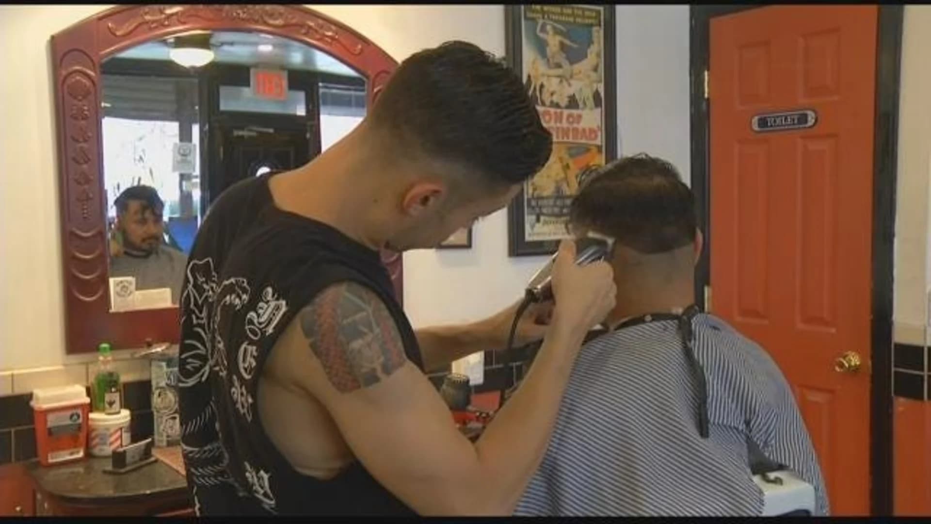 Brooklyn barber crafts top-of-the-line haircuts despite Tourette's diagnosis