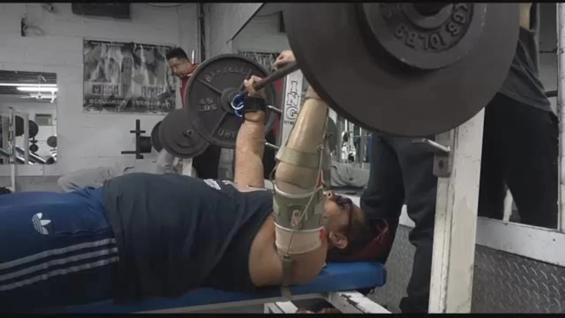 Bronx man with prosthetics competes as powerlifter