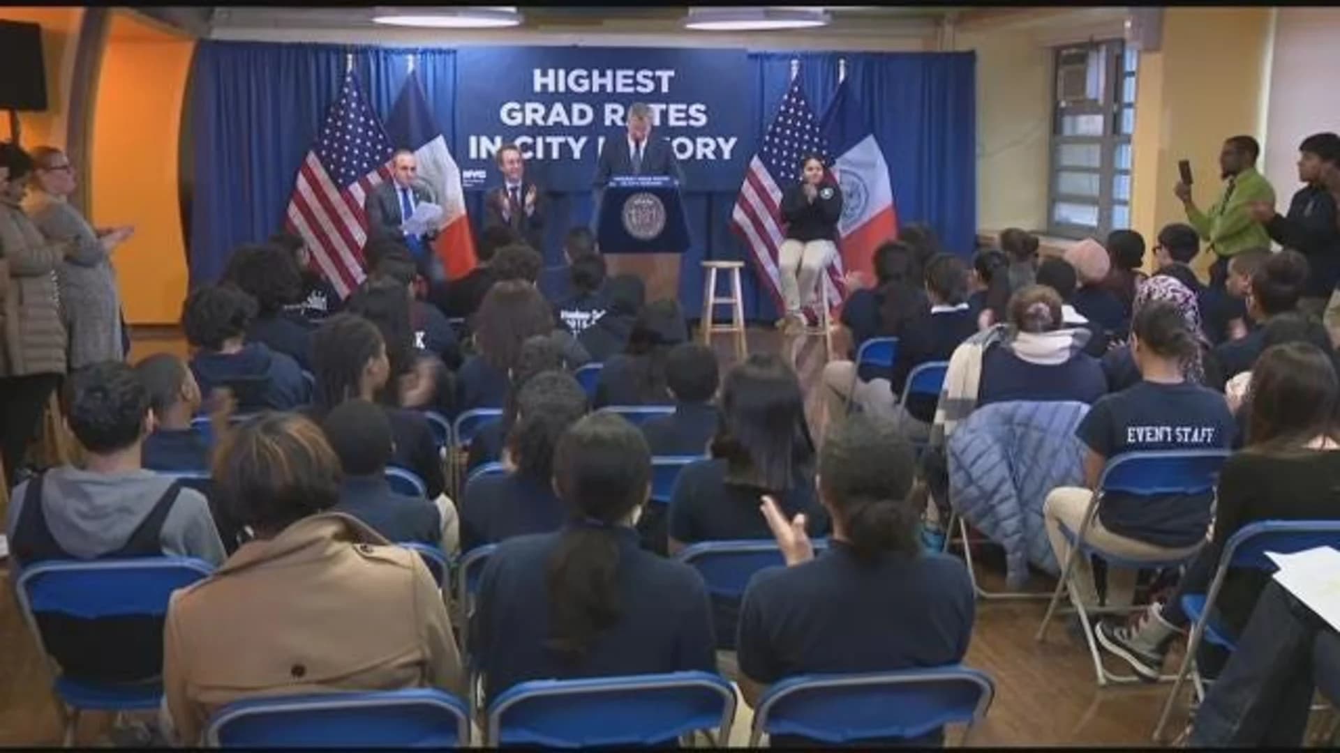 Mayor announces record-high graduation rates across city