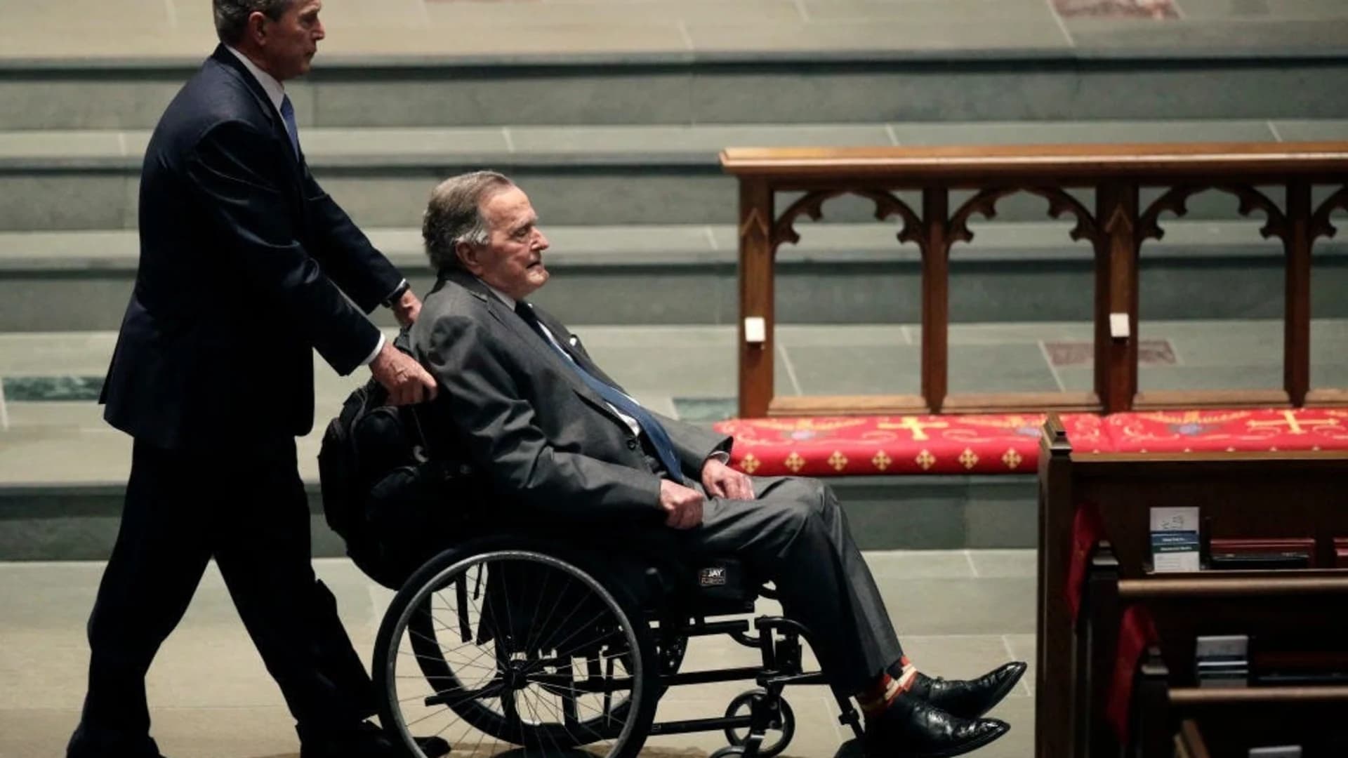 Spokesman: George HW Bush hospitalized with blood infection