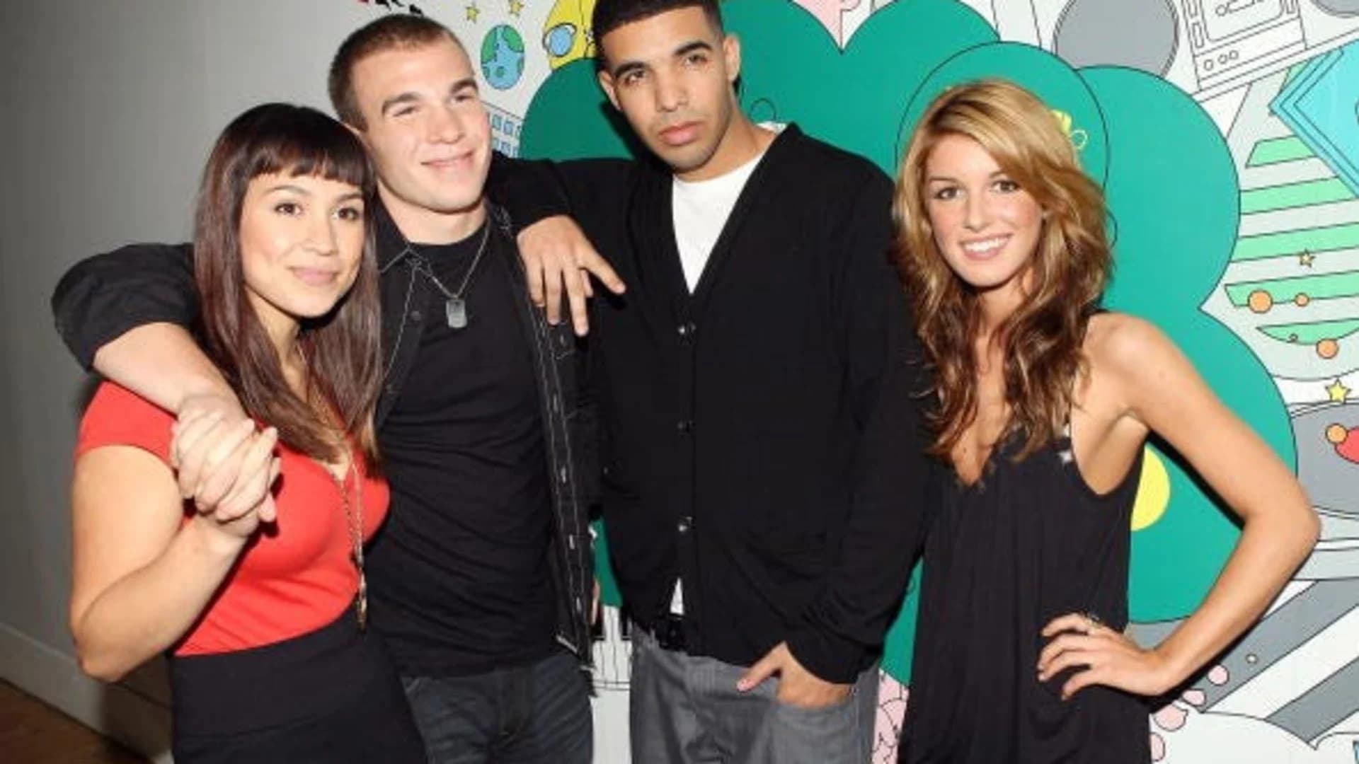 #N12BX: Drake reunites cast of 'Degrassi'
