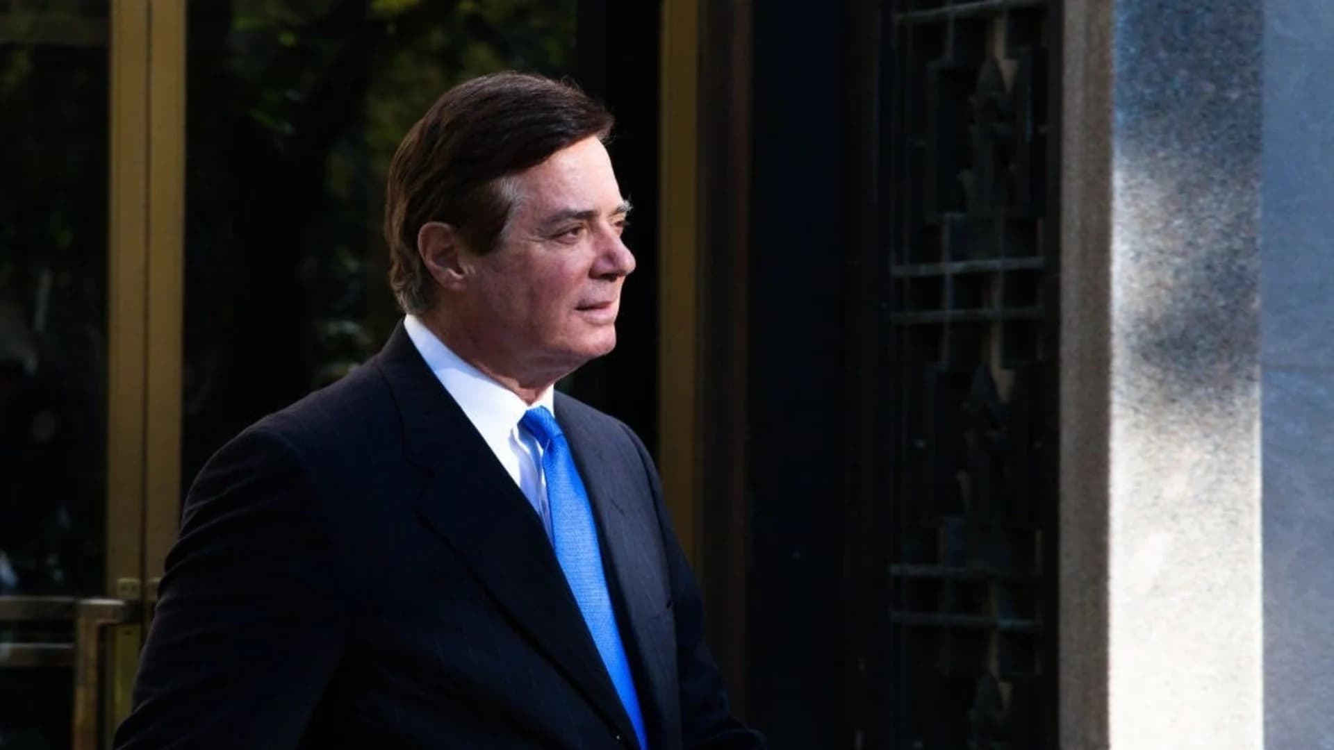 Ex-Trump campaign chairman Paul Manafort guilty of 8 charges