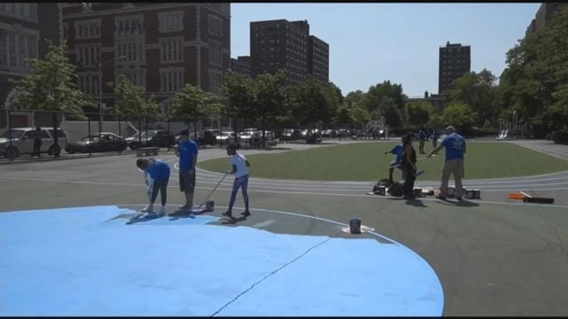 Army vets link with neighborhood kids to enhance Brownsville playground