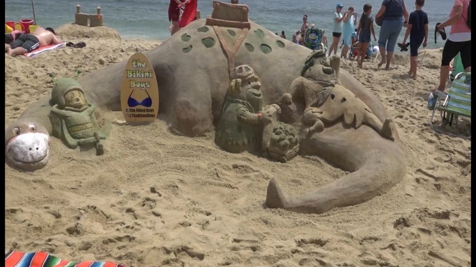 Annual Belmar sandcastle contest draws thousands