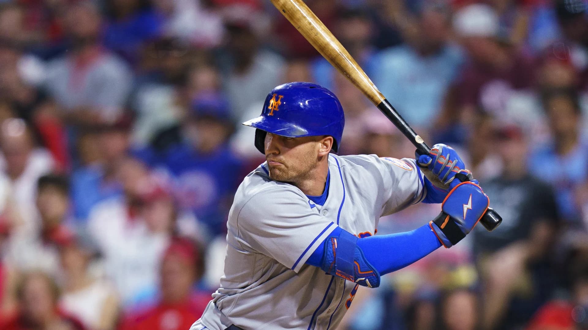 AP source: Nimmo staying with Mets on $162M, 8-year deal