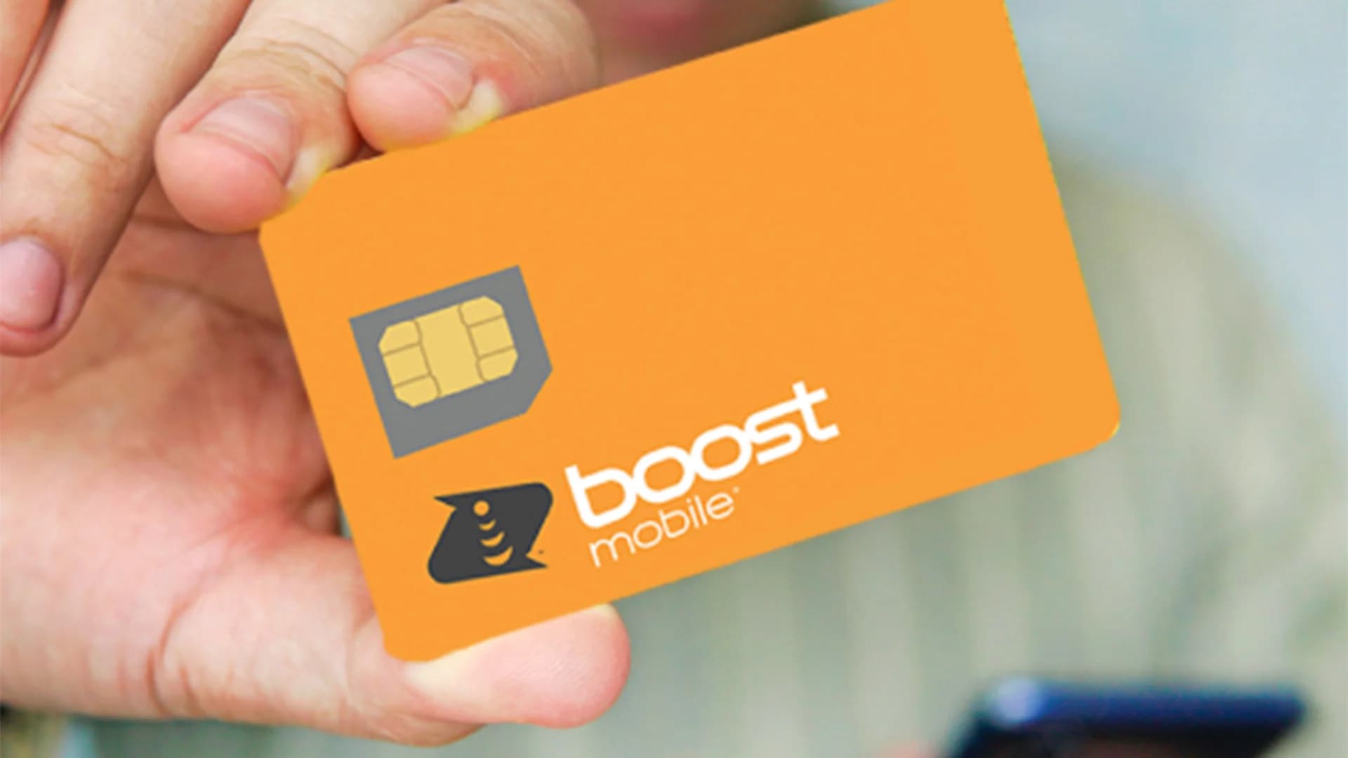 Save on your monthly phone bill with this $15/month deal from Boost Mobile
