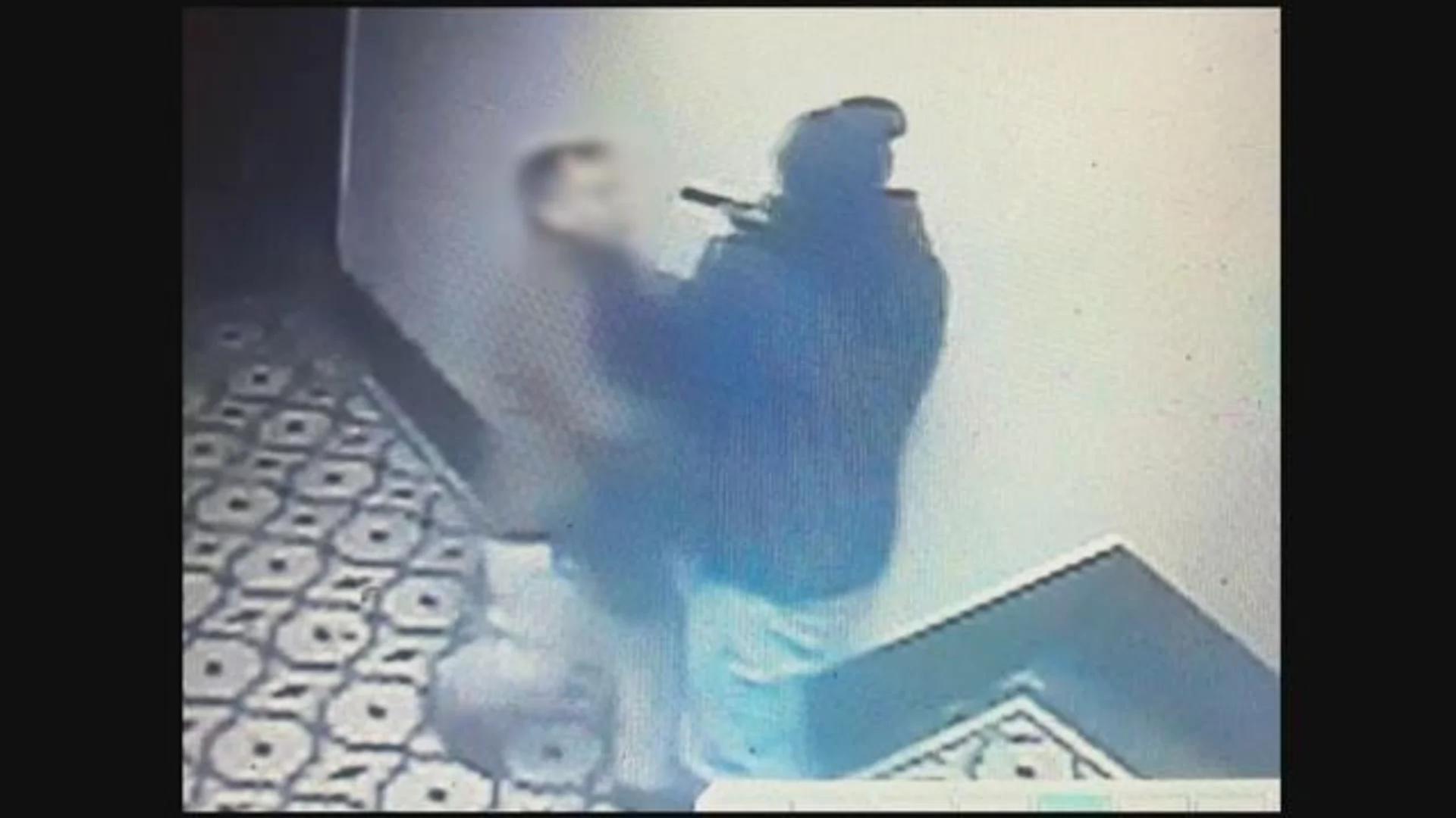 Police: Suspects wanted in connection to home invasion robbery in Crown Heights