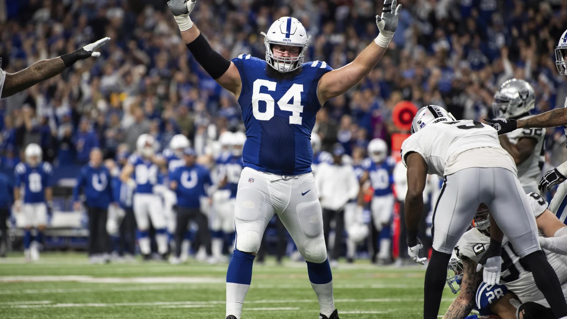 Giants agree to terms with O-linemen Glowinski and Feliciano