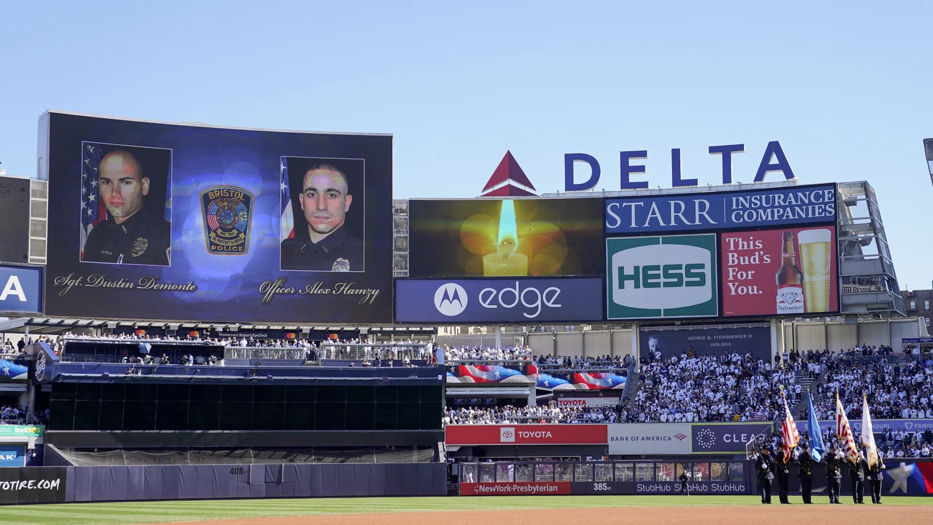 Yankees honor slain Bristol officers before ALDS Game 2