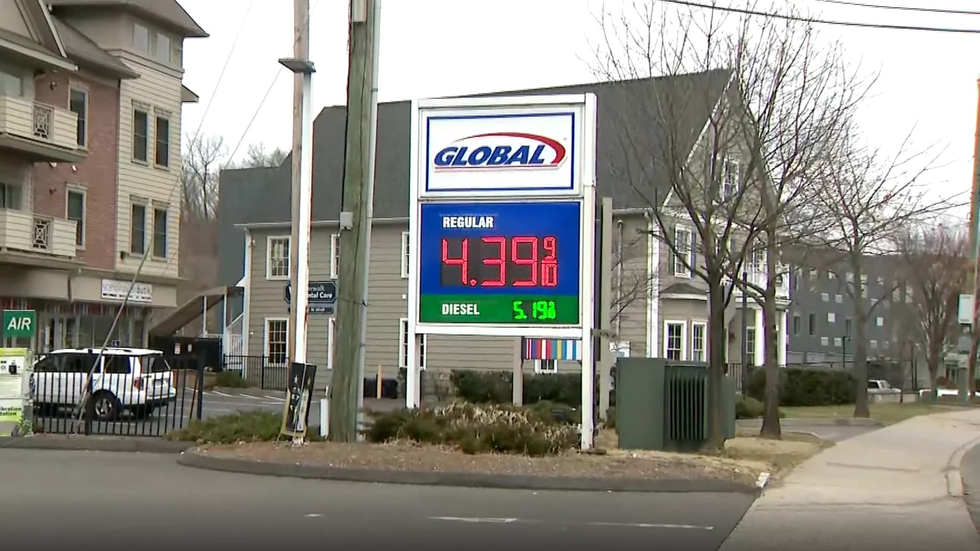Connecticut surpasses highest state gas price record since 2008