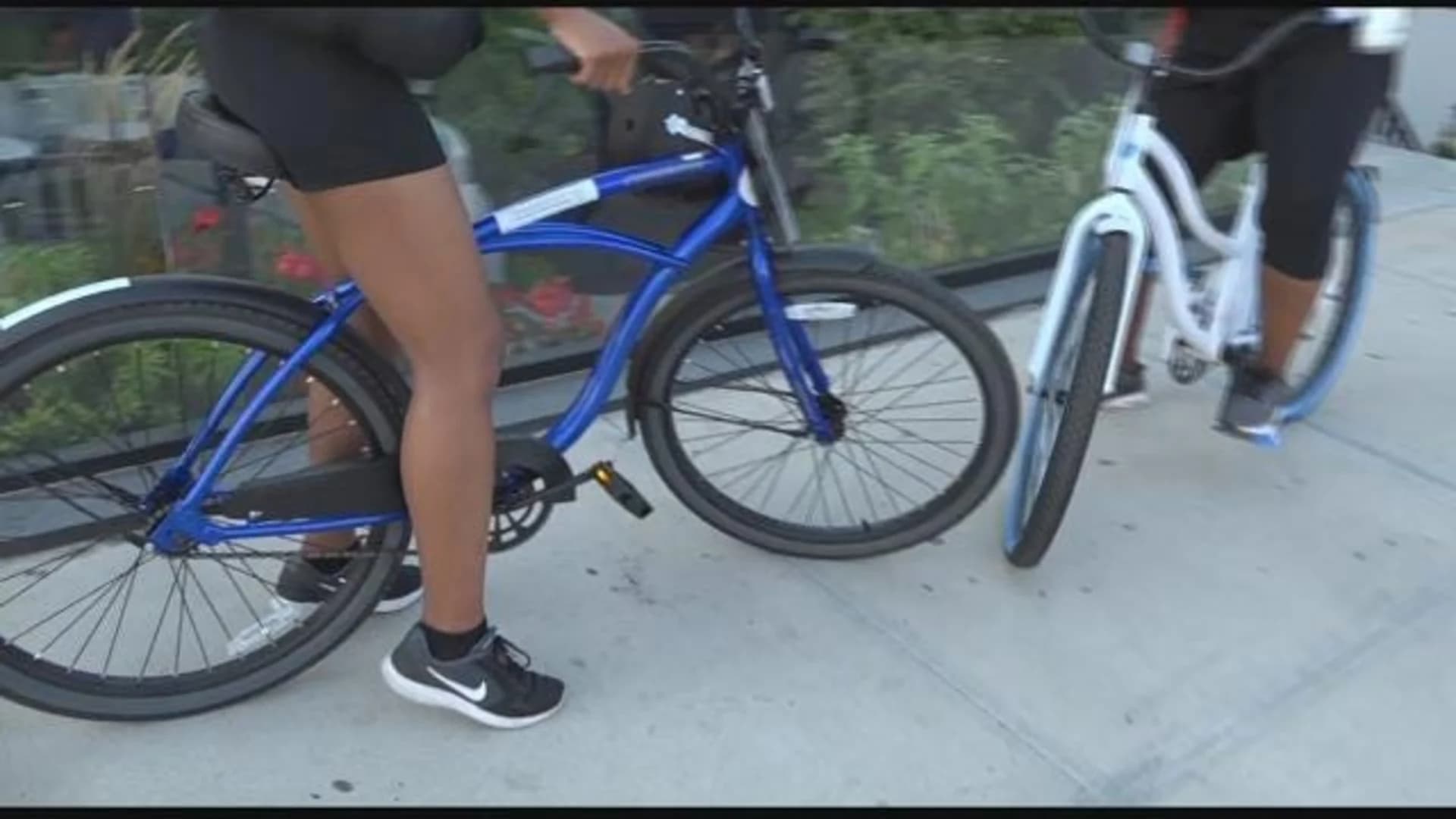 Drink company gives away bikes as part of L train promotion